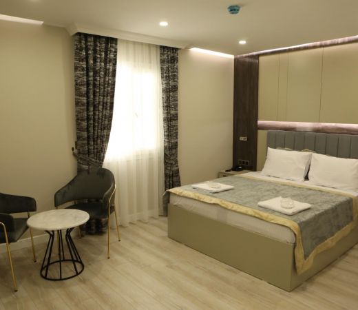 Meros Hotel